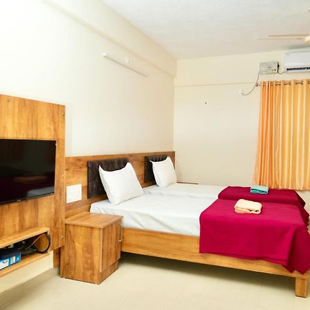 Shree Swarna Comforts Udupi Exterior photo