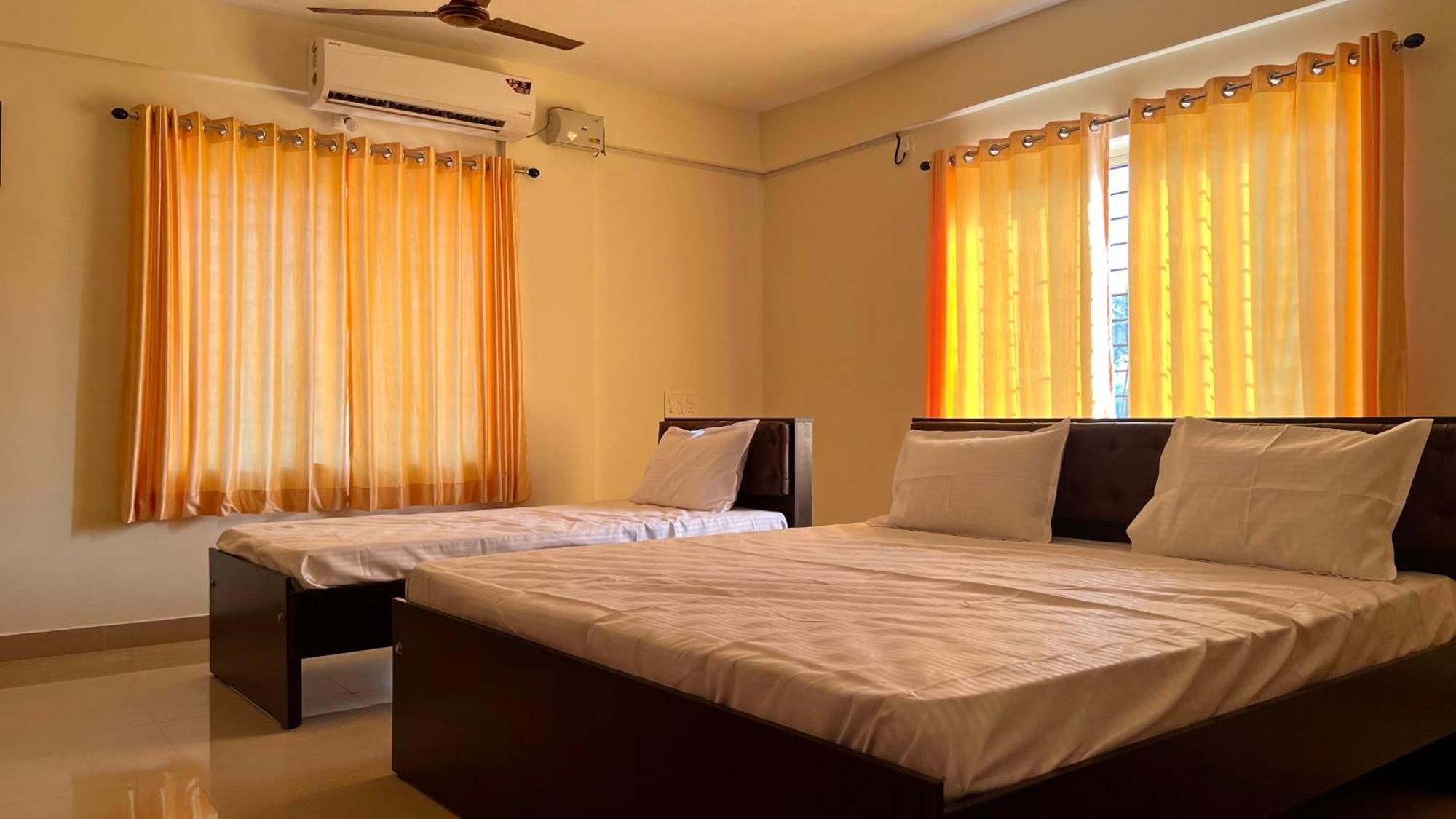 Shree Swarna Comforts Udupi Exterior photo