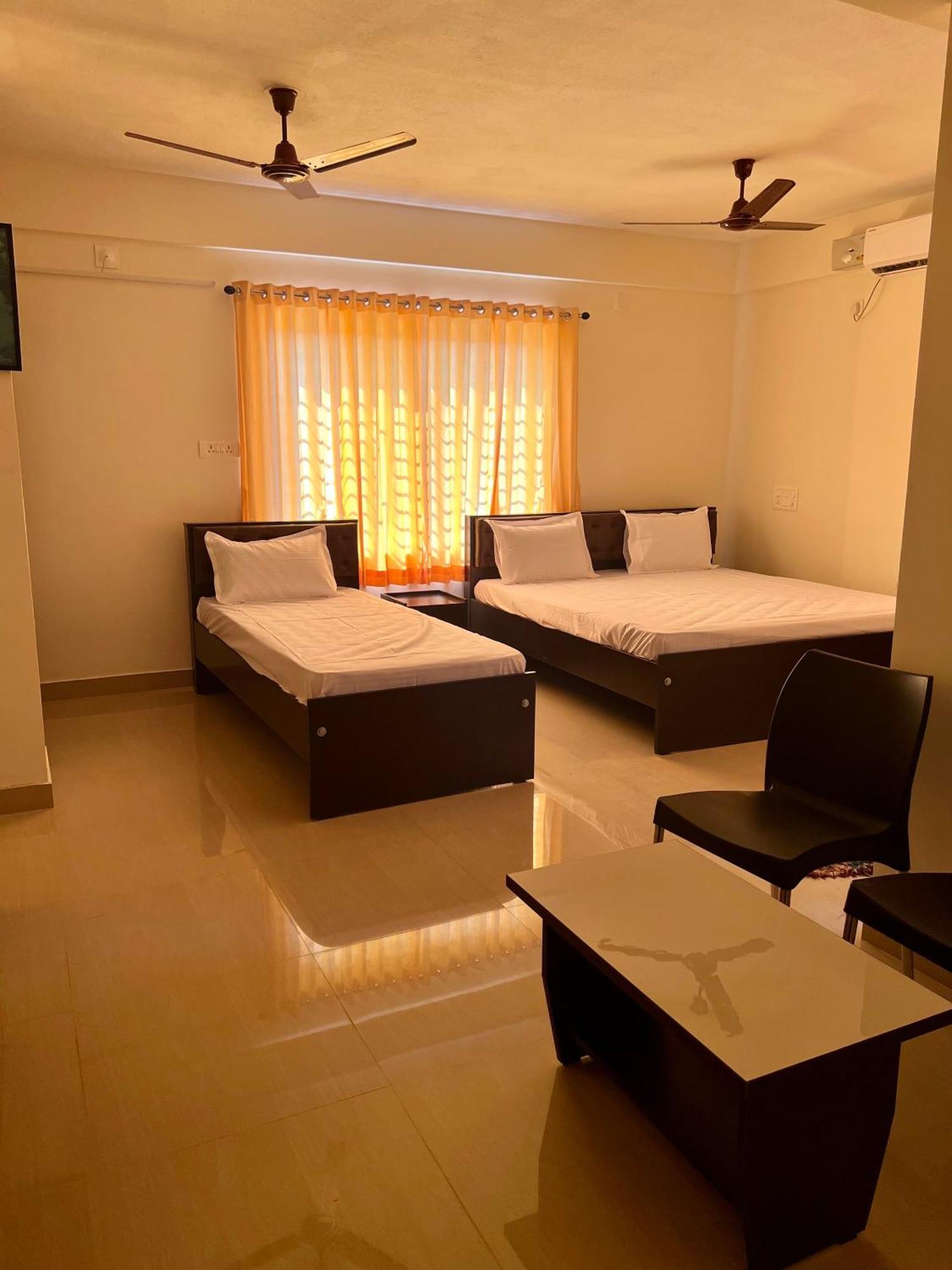 Shree Swarna Comforts Udupi Exterior photo